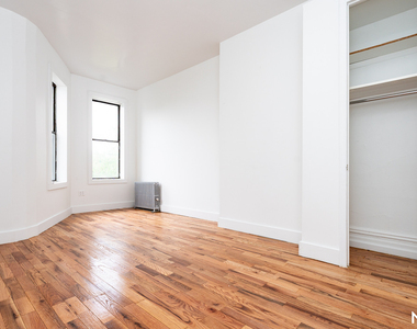 88 Menahan St - Photo Thumbnail 16