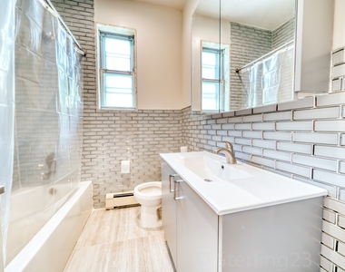 31-90 33rd Street - Photo Thumbnail 4