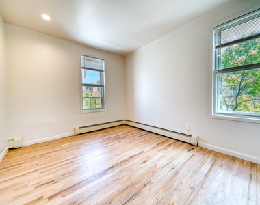 31-90 33rd Street - Photo Thumbnail 5