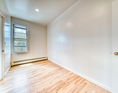31-90 33rd Street - Photo Thumbnail 3
