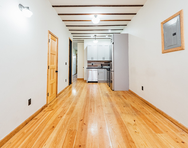 208 Starr St - Photo Thumbnail 13