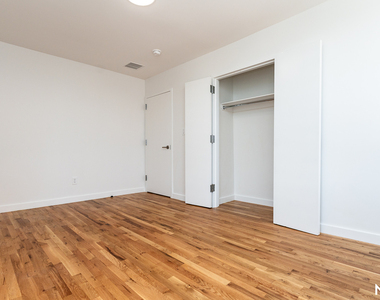160 Johnson Ave  - Photo Thumbnail 5