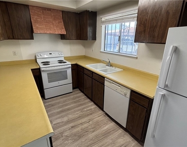 3231 Jericho Street - Photo Thumbnail 4