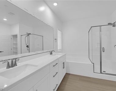 600 N Carriage Hill Drive - Photo Thumbnail 40