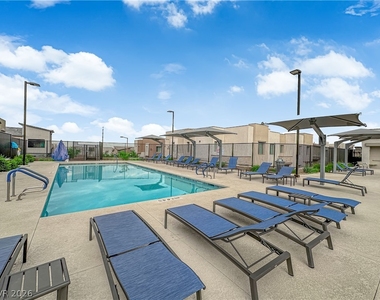 600 N Carriage Hill Drive - Photo Thumbnail 46