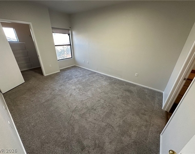 8250 N Grand Canyon Drive - Photo Thumbnail 13