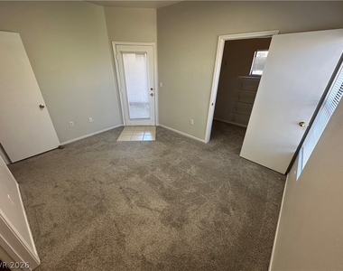 8250 N Grand Canyon Drive - Photo Thumbnail 20