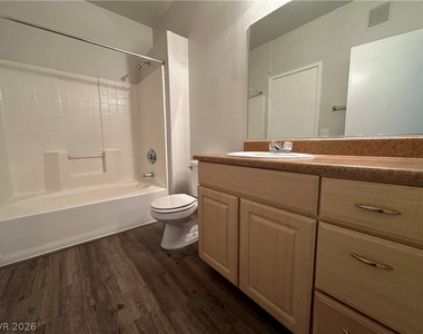 8250 N Grand Canyon Drive - Photo Thumbnail 18