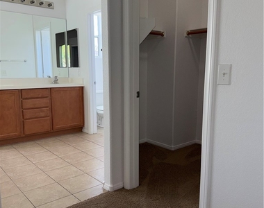 10519 Allegrini Drive - Photo Thumbnail 18
