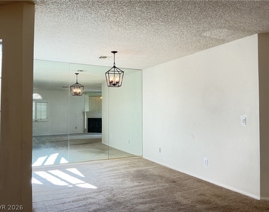 3073 Yankee Clipper Drive - Photo Thumbnail 6