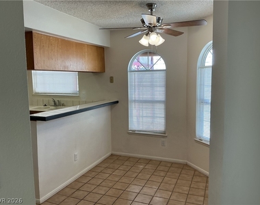 3073 Yankee Clipper Drive - Photo Thumbnail 5