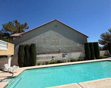 3073 Yankee Clipper Drive - Photo Thumbnail 20