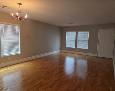 3149 Hartley Cove Avenue - Photo Thumbnail 3