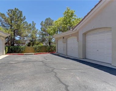 1310 Red Gable Lane - Photo Thumbnail 18