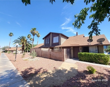 4456 Buena Vista Drive - Photo Thumbnail 20
