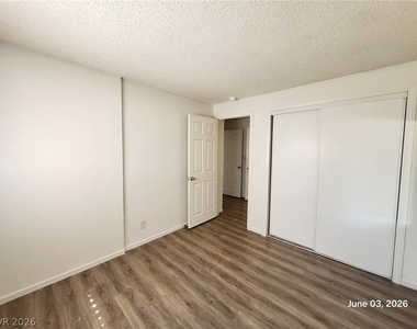 4456 Buena Vista Drive - Photo Thumbnail 14