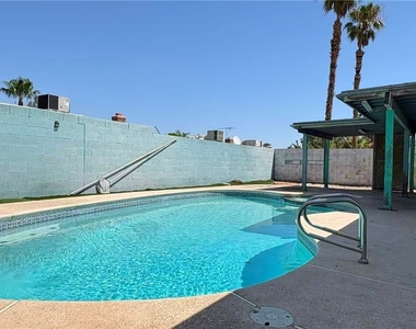 4325 Newcastle Road - Photo Thumbnail 17