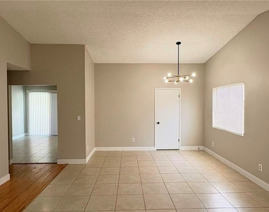 4325 Newcastle Road - Photo Thumbnail 5
