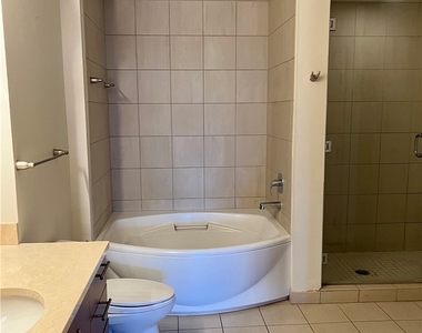 200 W Sahara Avenue - Photo Thumbnail 8
