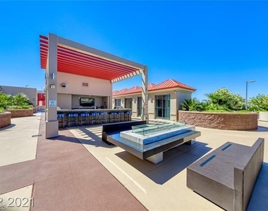 200 W Sahara Avenue - Photo Thumbnail 11