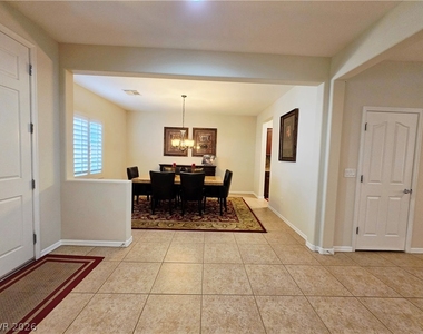 2312 Perrysburg Drive - Photo Thumbnail 5