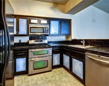 1508 Blackcombe Street - Photo Thumbnail 7