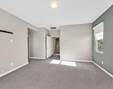 1106 Langston Ranch Avenue - Photo Thumbnail 16