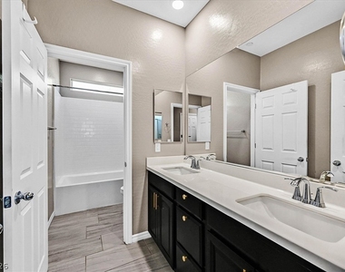 1106 Langston Ranch Avenue - Photo Thumbnail 23