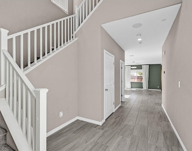 1106 Langston Ranch Avenue - Photo Thumbnail 2