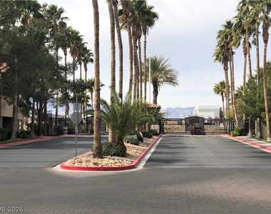 9000 Las Vegas Boulevard - Photo Thumbnail 9