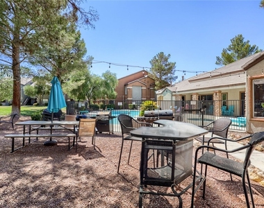 555 E Silverado Ranch Boulevard - Photo Thumbnail 25