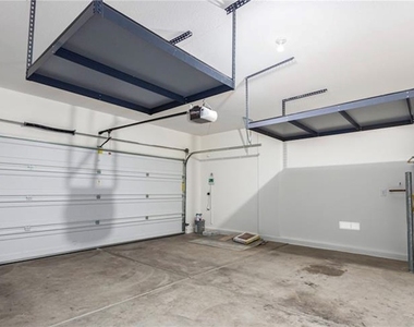 8331 Embry Hills Street - Photo Thumbnail 12