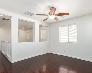 8331 Embry Hills Street - Photo Thumbnail 6