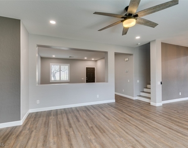 1129 Emanuel Street - Photo Thumbnail 15