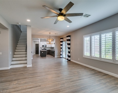 1129 Emanuel Street - Photo Thumbnail 12