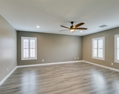 1129 Emanuel Street - Photo Thumbnail 35