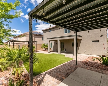 1129 Emanuel Street - Photo Thumbnail 1
