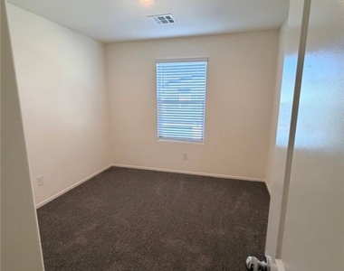 4980 Apple Mesa Avenue - Photo Thumbnail 22