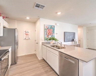 4980 Apple Mesa Avenue - Photo Thumbnail 31