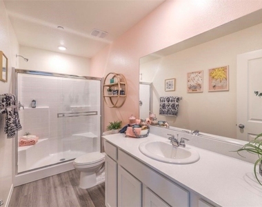 4980 Apple Mesa Avenue - Photo Thumbnail 39