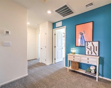 4980 Apple Mesa Avenue - Photo Thumbnail 35