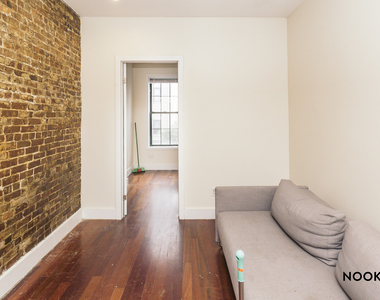 194 Humboldt St  - Photo Thumbnail 4