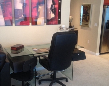 4575 Dean Martin Drive - Photo Thumbnail 7