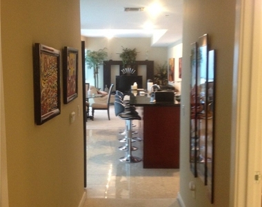 4575 Dean Martin Drive - Photo Thumbnail 22