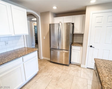 10809 Garden Mist Drive - Photo Thumbnail 7
