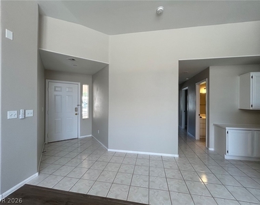 2543 New Morning Avenue - Photo Thumbnail 5