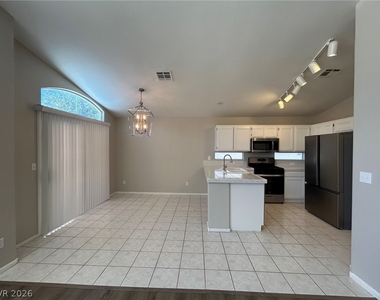 2543 New Morning Avenue - Photo Thumbnail 2