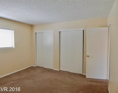 2808 Karen Avenue - Photo Thumbnail 7