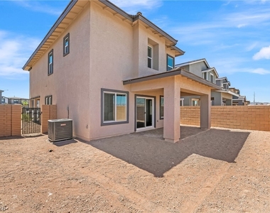 1111 Saffron Toucan Lane - Photo Thumbnail 19