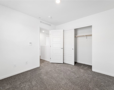 1111 Saffron Toucan Lane - Photo Thumbnail 16